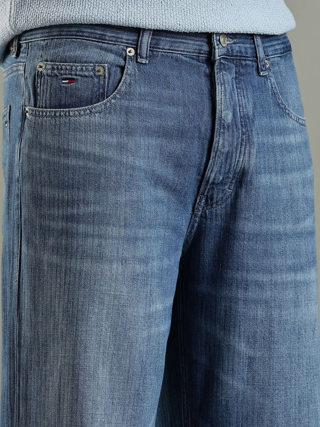 europe Relaxed Fit Mid-Rise Light Fade Jeans