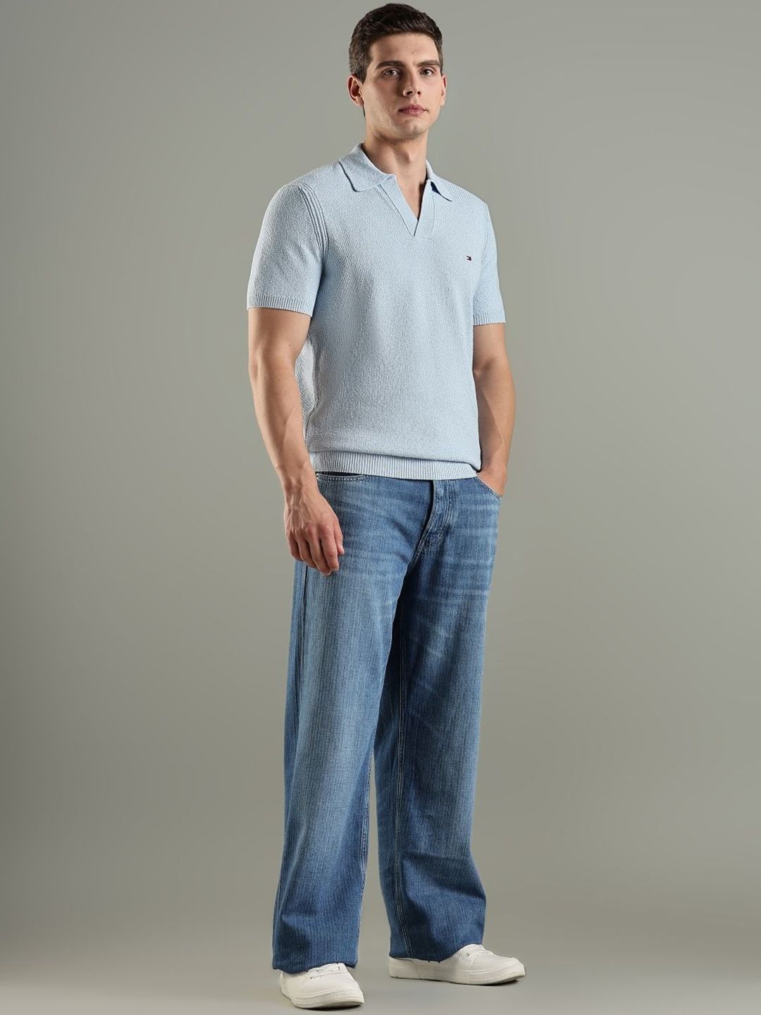 europe Relaxed Fit Mid-Rise Light Fade Jeans