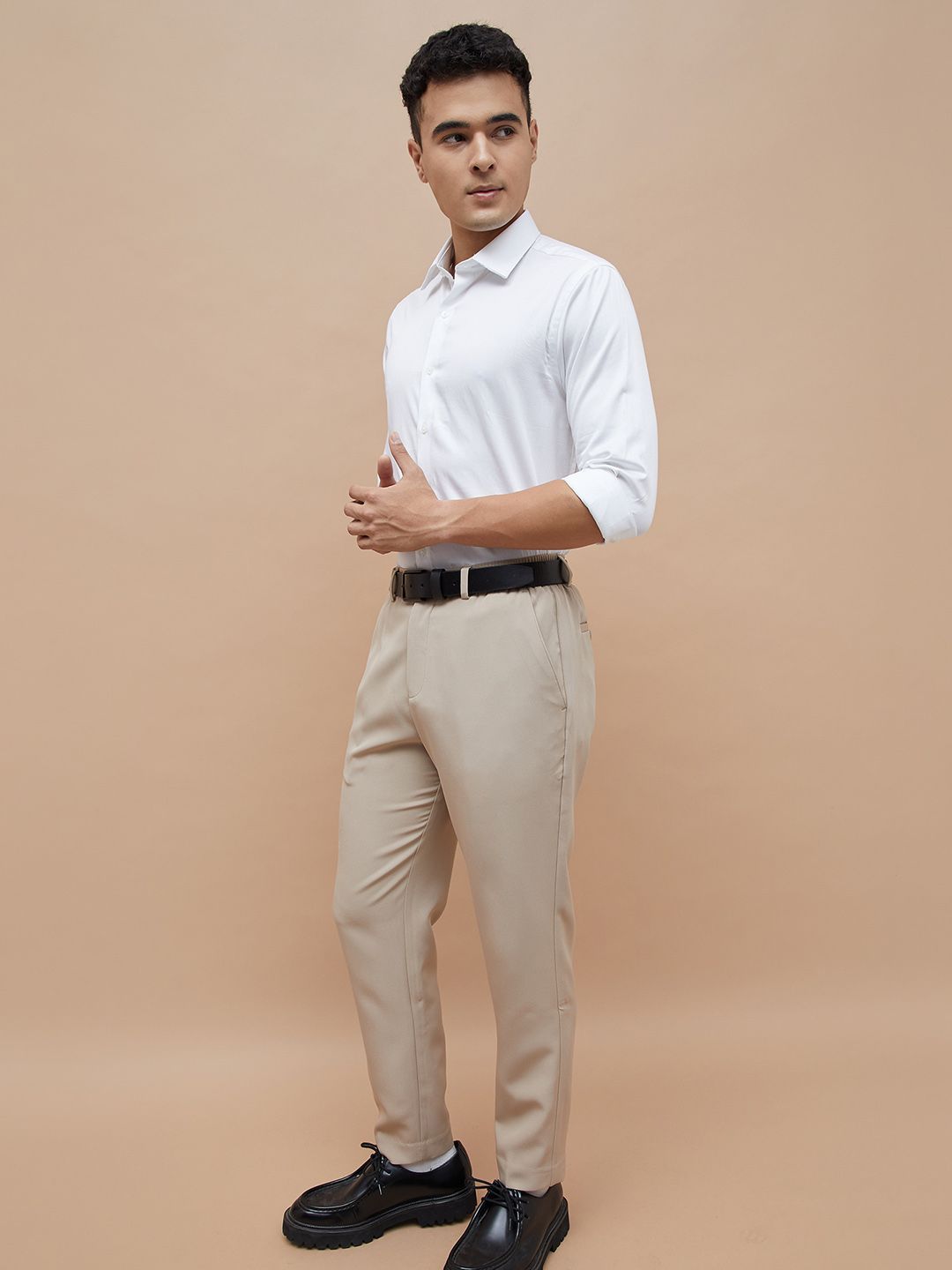 CODE by Lifestyle Slim Fit Cutaway Collar Cotton Shirt