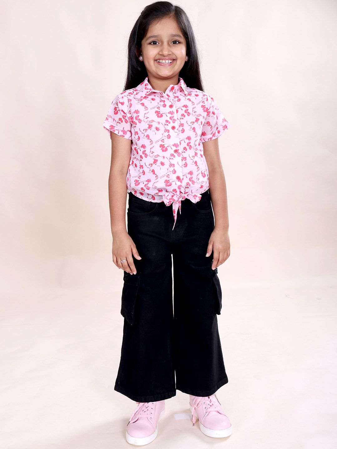 KiddoPanti Girls Floral Printed Shirt With Trouser