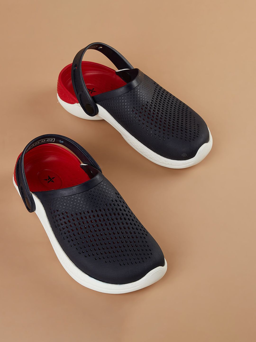 Forca Men Perforated Clogs