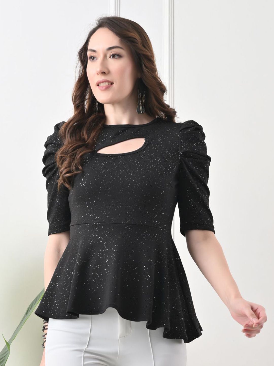 BAESD Solid Round Neck Cut Out Peplum Top