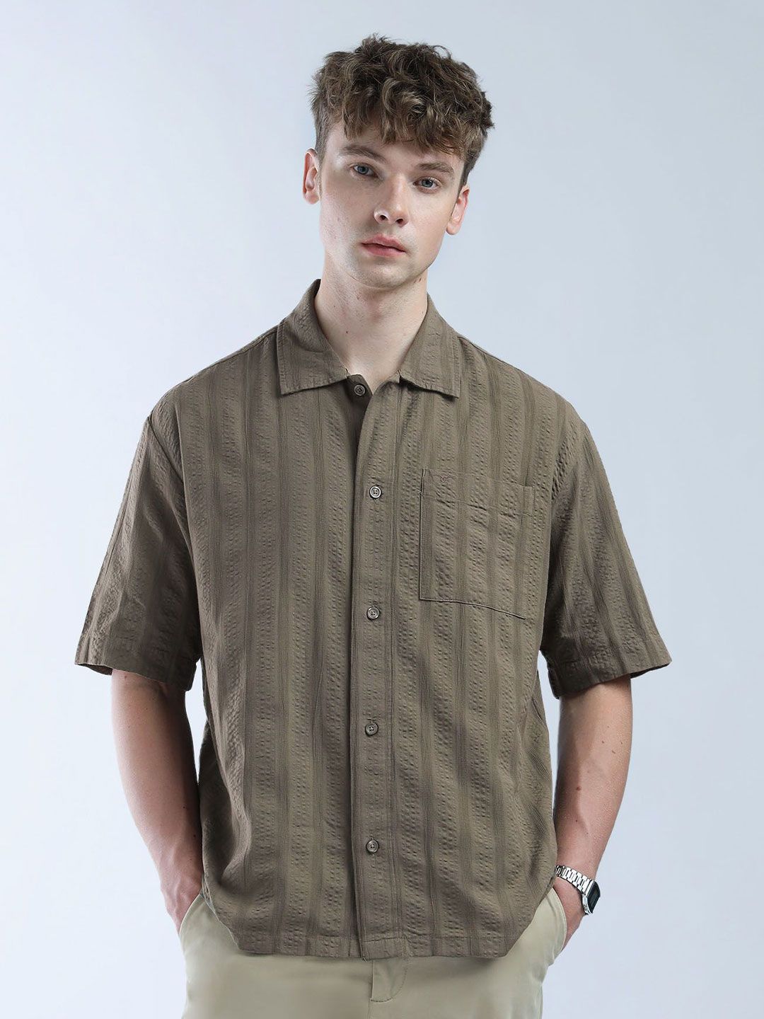 Flying Machine Men Relaxed Oversized Fit Spread Collar Solid Cotton Casual Shirt