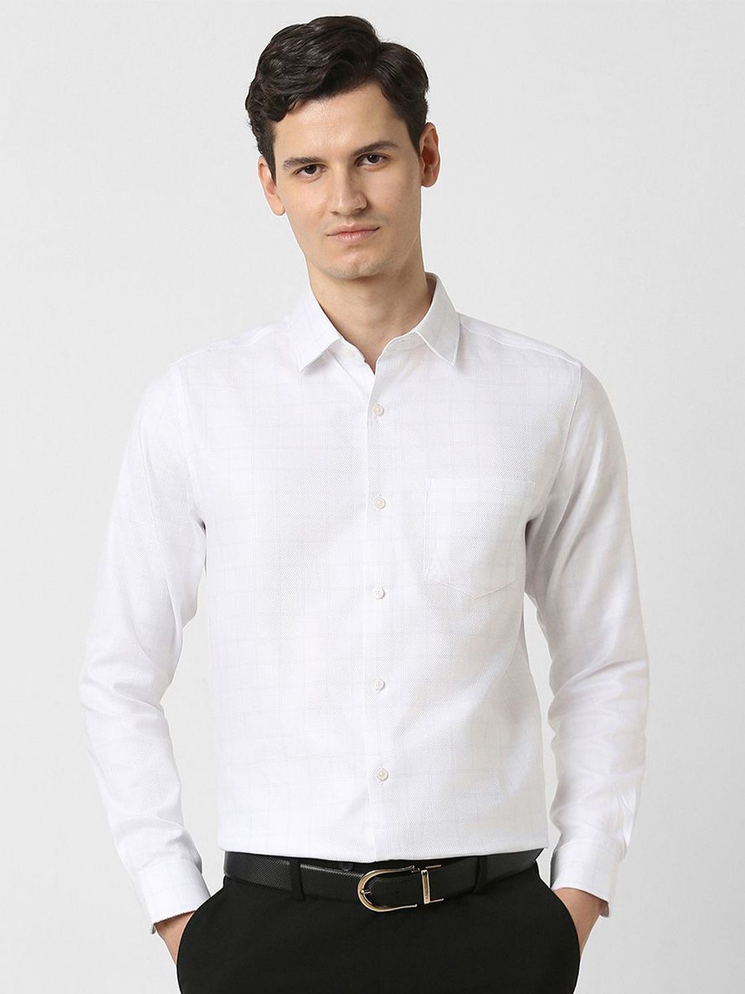 Peter England Elite Men Slim Fit Spread Collar Checked Cotton Formal Shirt