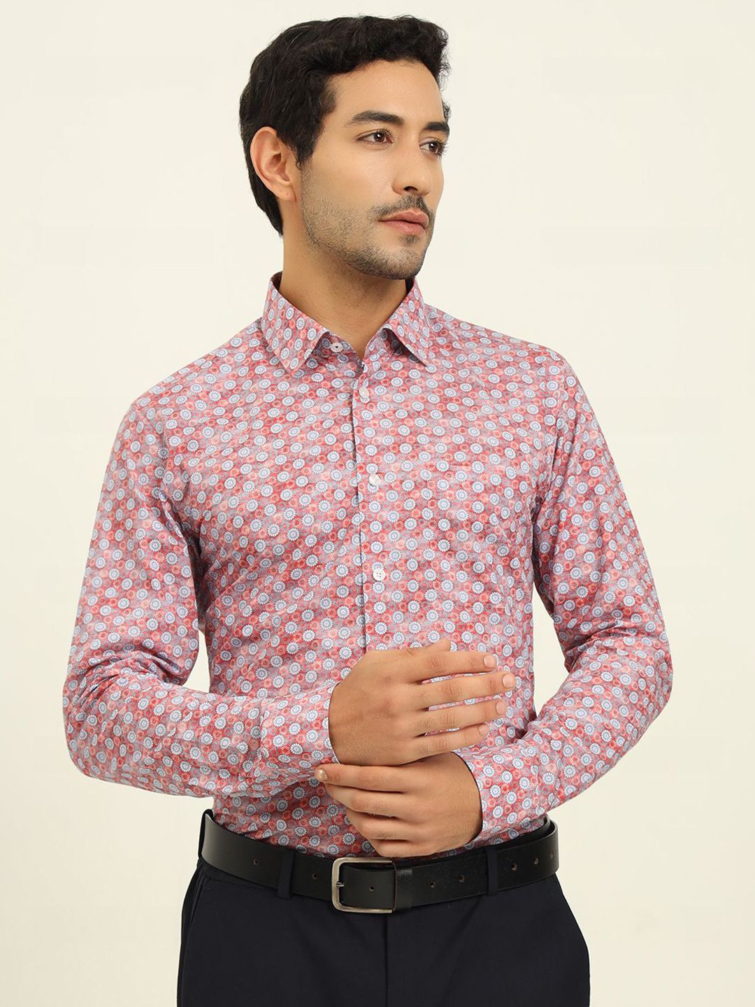 JADE BLUE Men Slim Fit Spread Collar Floral Printed Cotton Formal Shirt