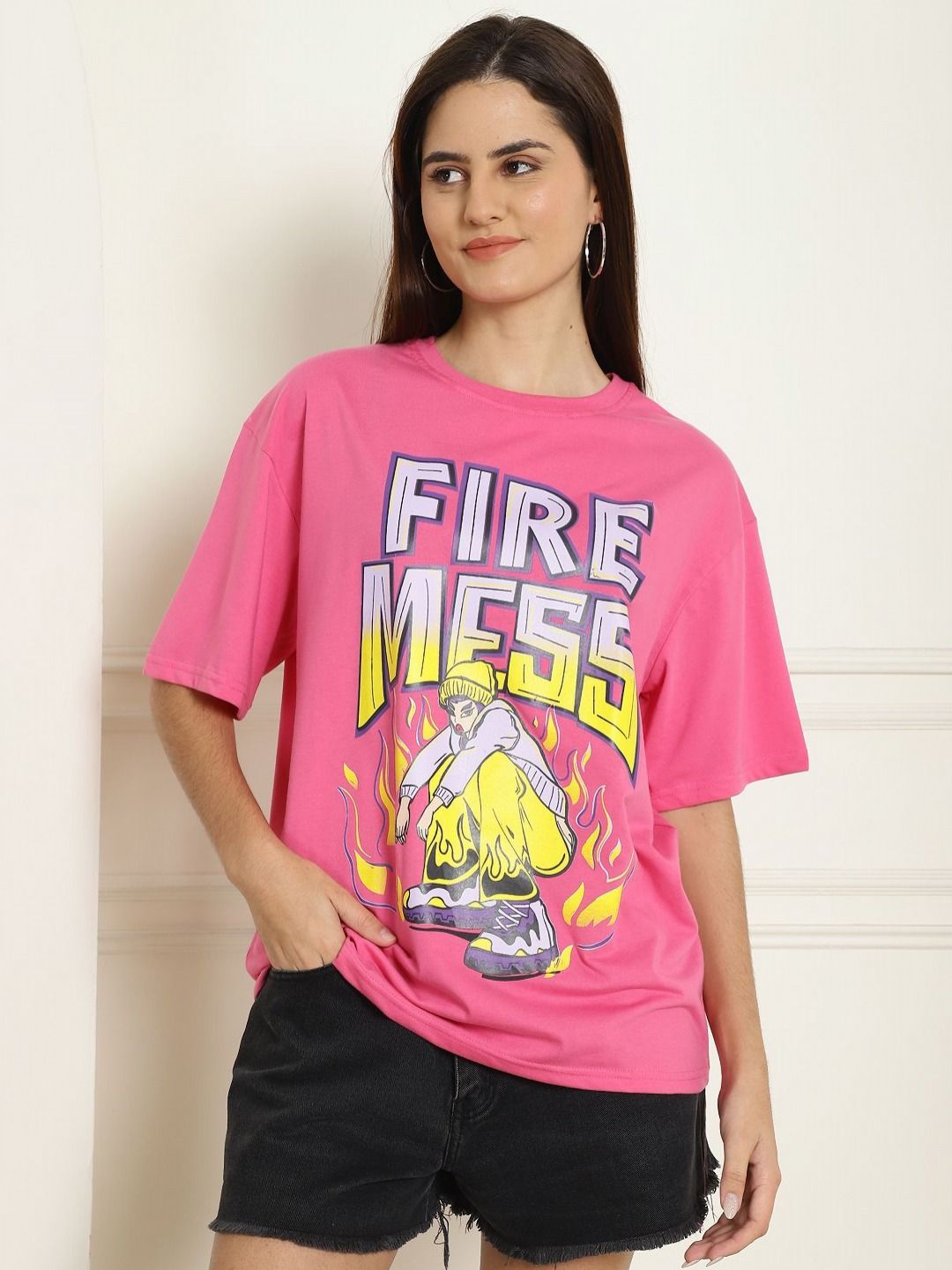 Metronaut Women Graphic Printed Round Neck Cotton Oversized T-shirt