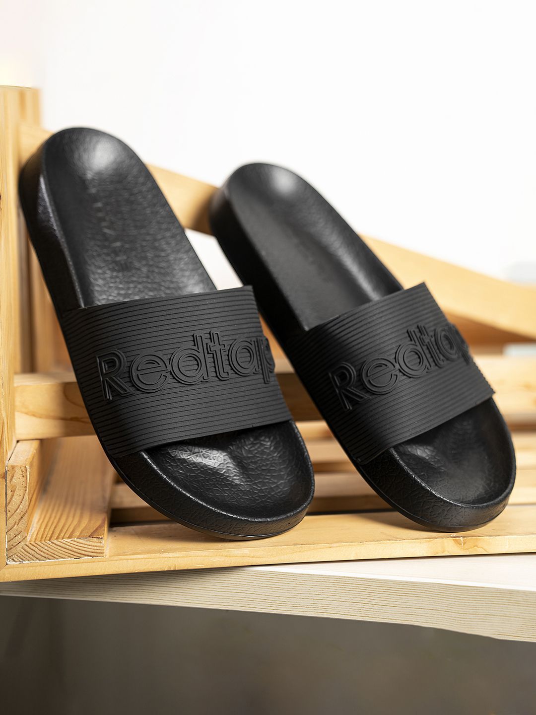 Red Tape Men Sliders