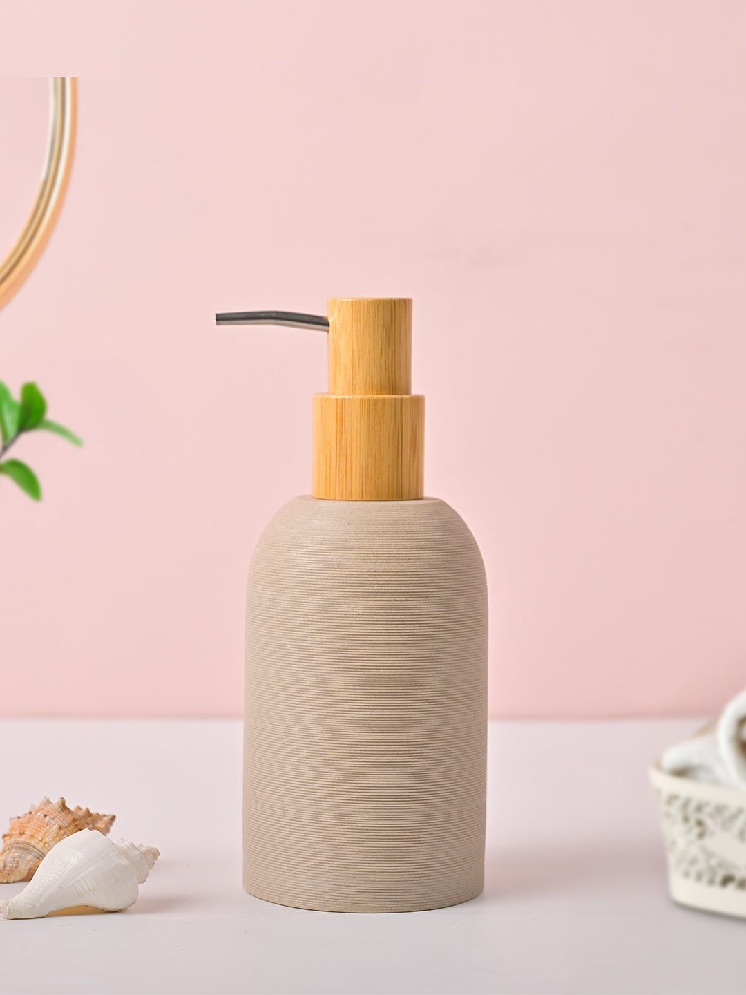 MARKET99 Grey & Brown Polyresin Soap Dispenser