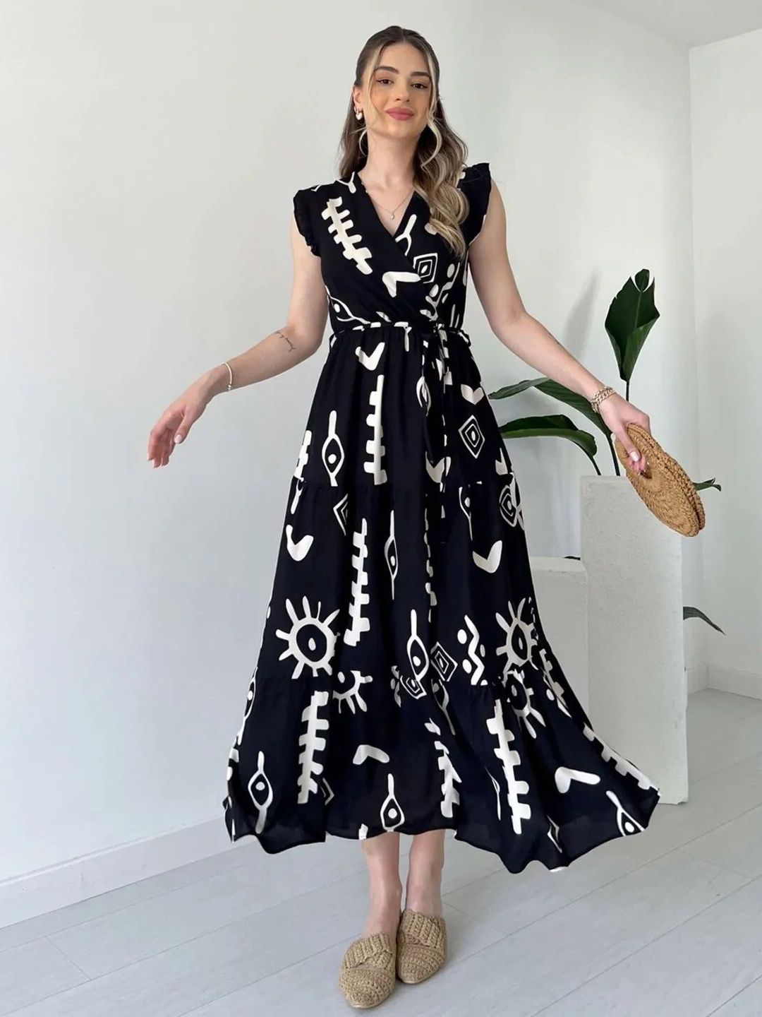 PIMU Women Abstract Printed Fit and Flare Midi Dress