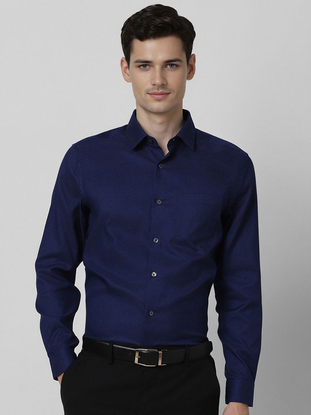 Peter England Elite Textured Spread Collar Cotton Formal Shirt