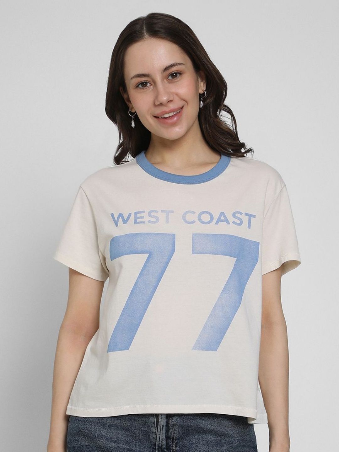 AMERICAN EAGLE OUTFITTERS Women Typography Printed Pockets T-shirt