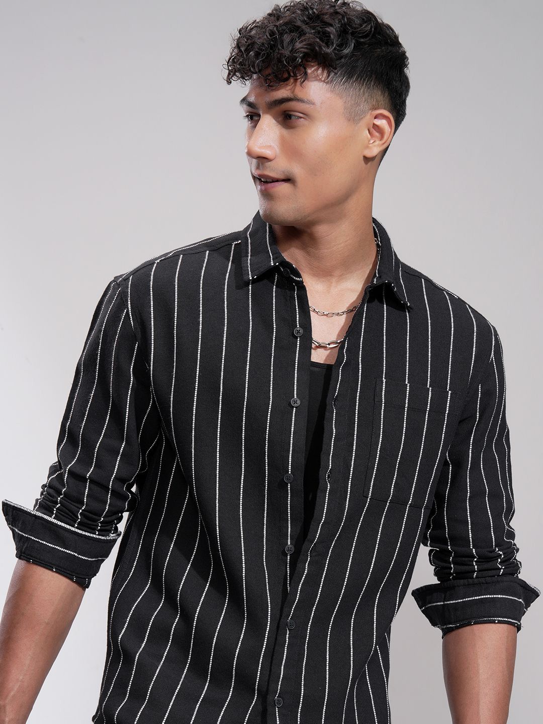 HIGHLANDER Men Comfort Slim Fit Opaque Striped Casual Shirt