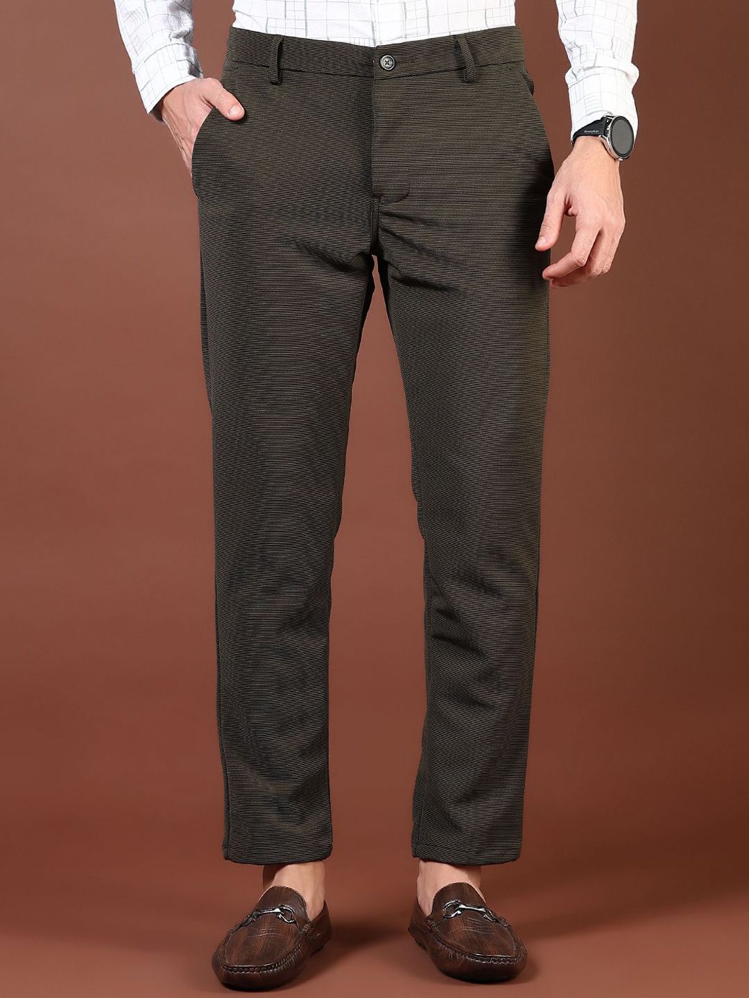 V-Mart Men Regular Fit Mid-Rise Cotton Chinos