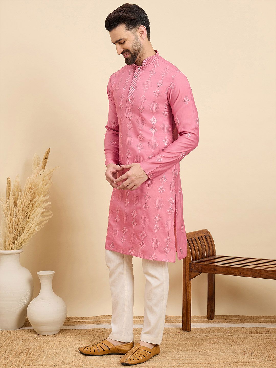 House of Pataudi Geometric Sequinned Mandarin Collar Chanderi Silk Straight Kurta
