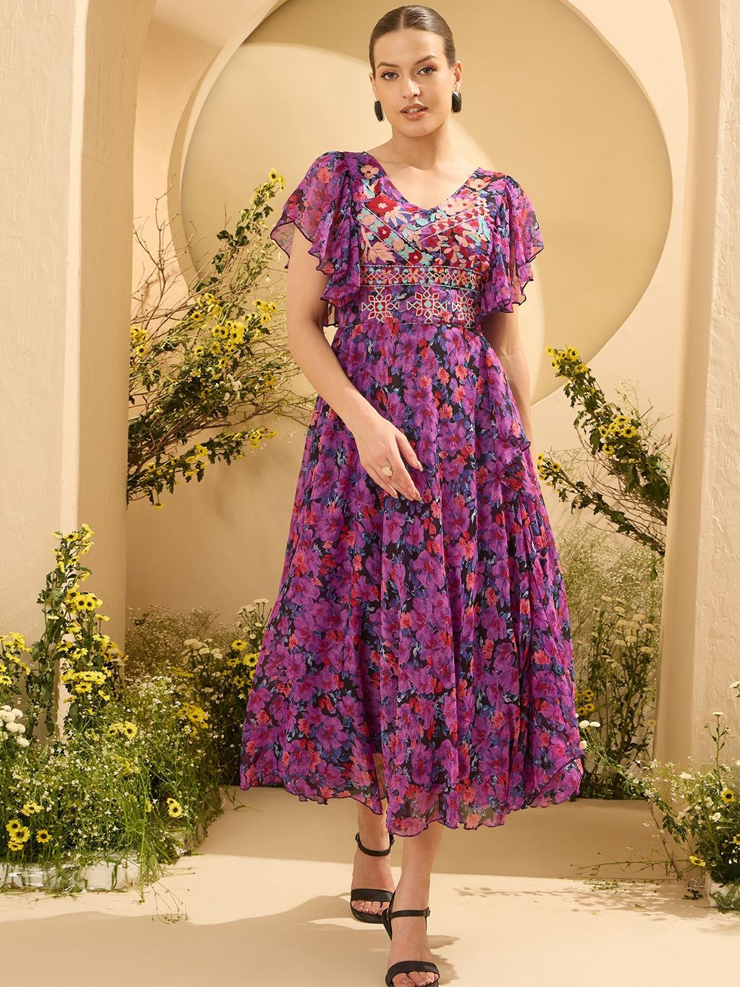 Buy Antheaa Women embroidered & Floral Printed Flared Sleeves Fit