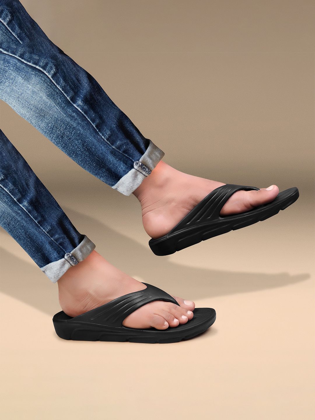 DRACKFOOT Men Thong Flip-Flops