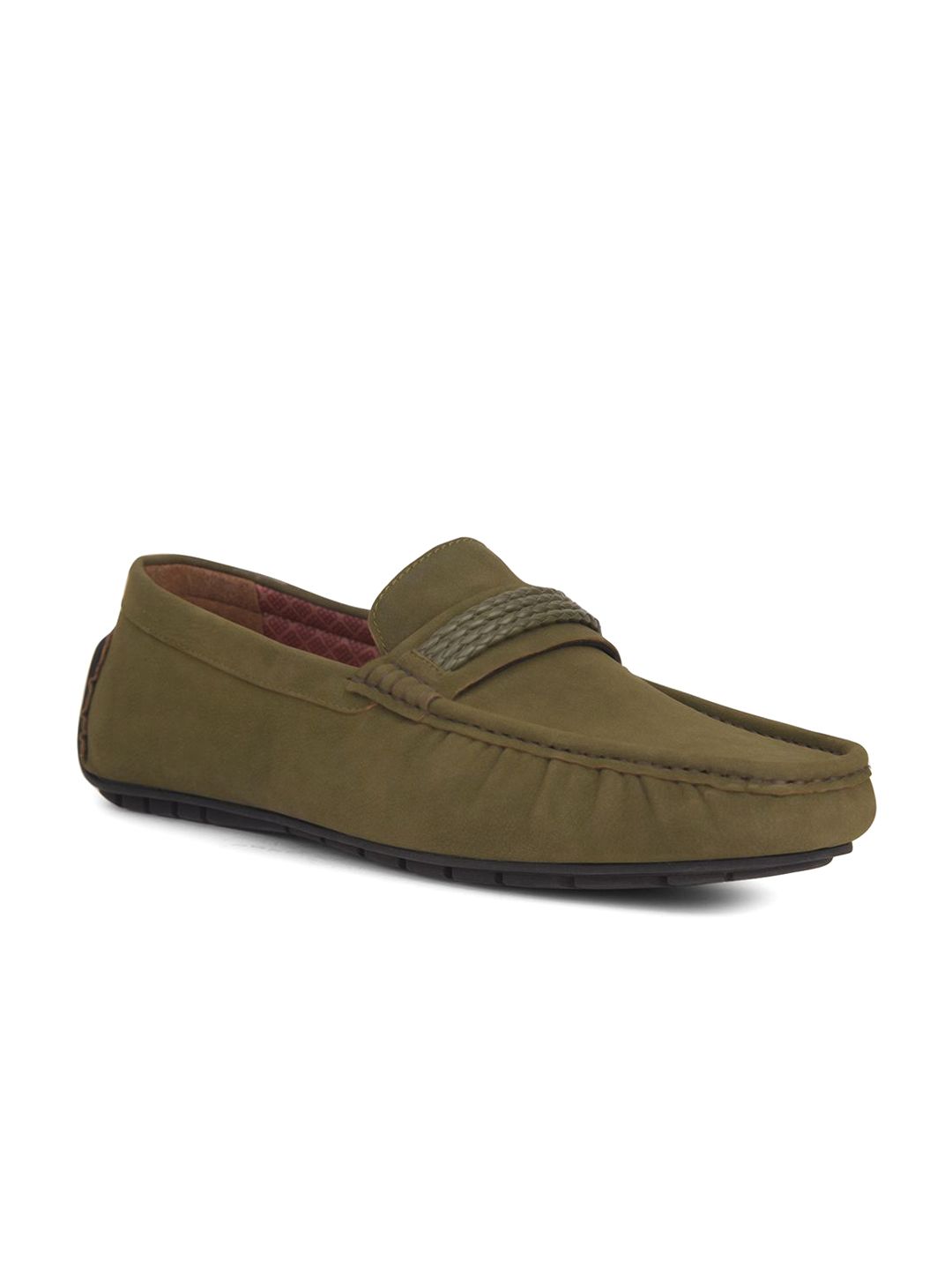 Bata Men Solid Round Toe Loafers