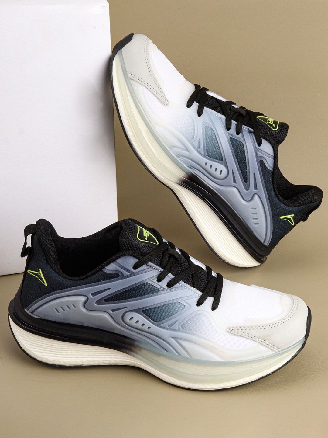JQR Men FIREFLY-PLUS Running Shoes