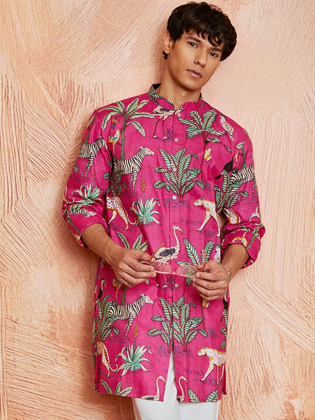 VASTRAMAY Floral Printed Mandarin Collar Cotton Straight Kurta