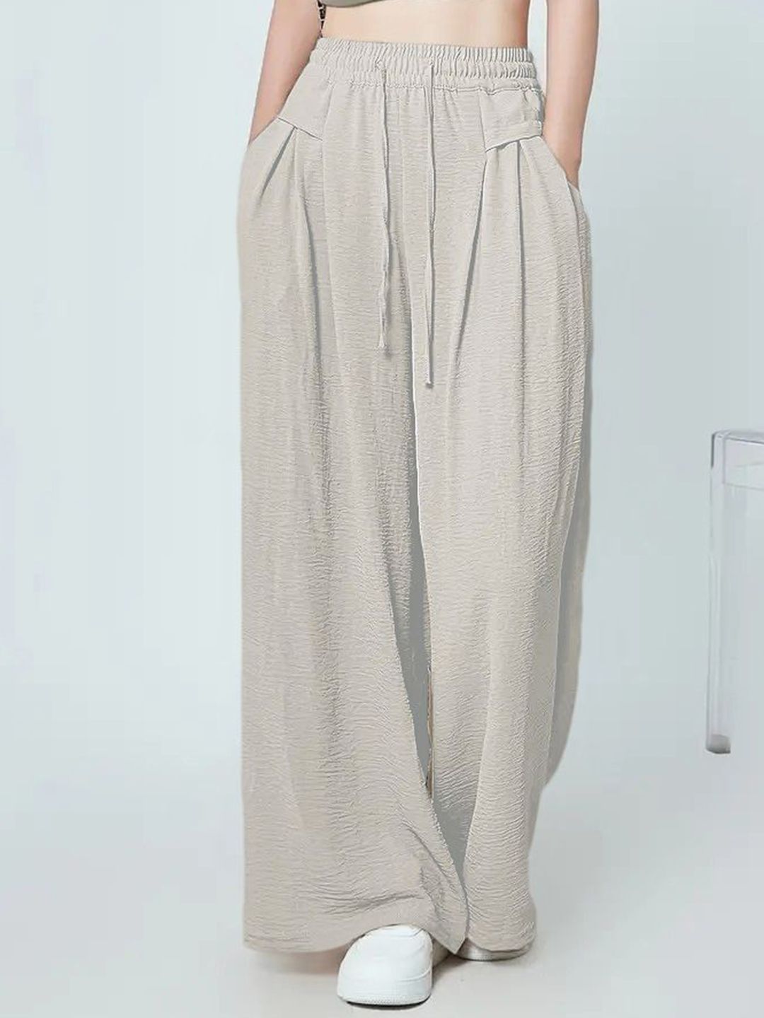 SZN Women High-Rise Pleated Trousers