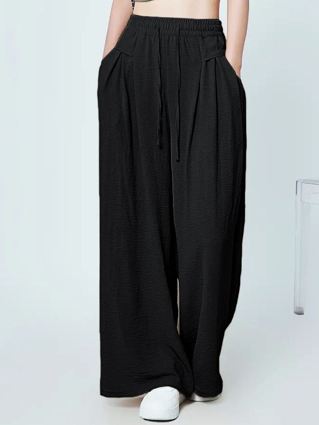 SZN Women High-Rise Pleated Trousers