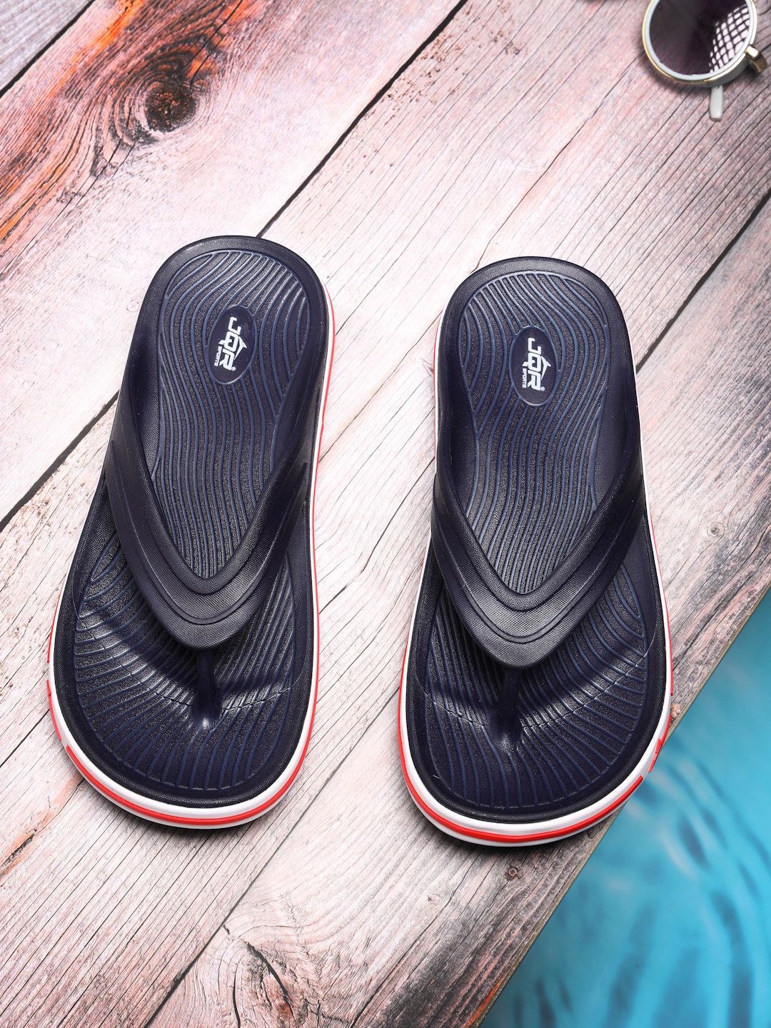 JQR Men Essex Thong Flip-Flops