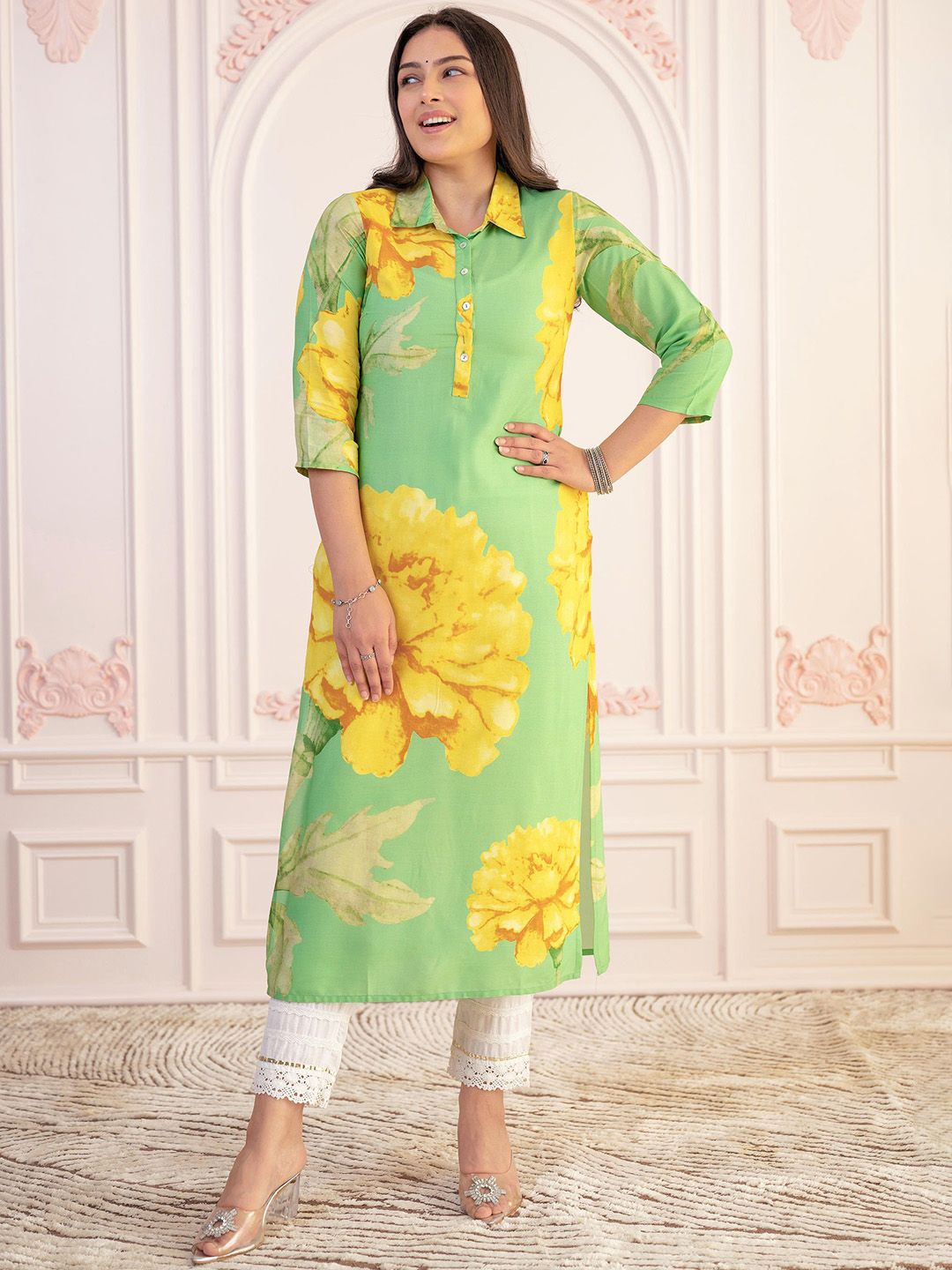 Juniper Women Floral Printed Thread Work Liva Kurta