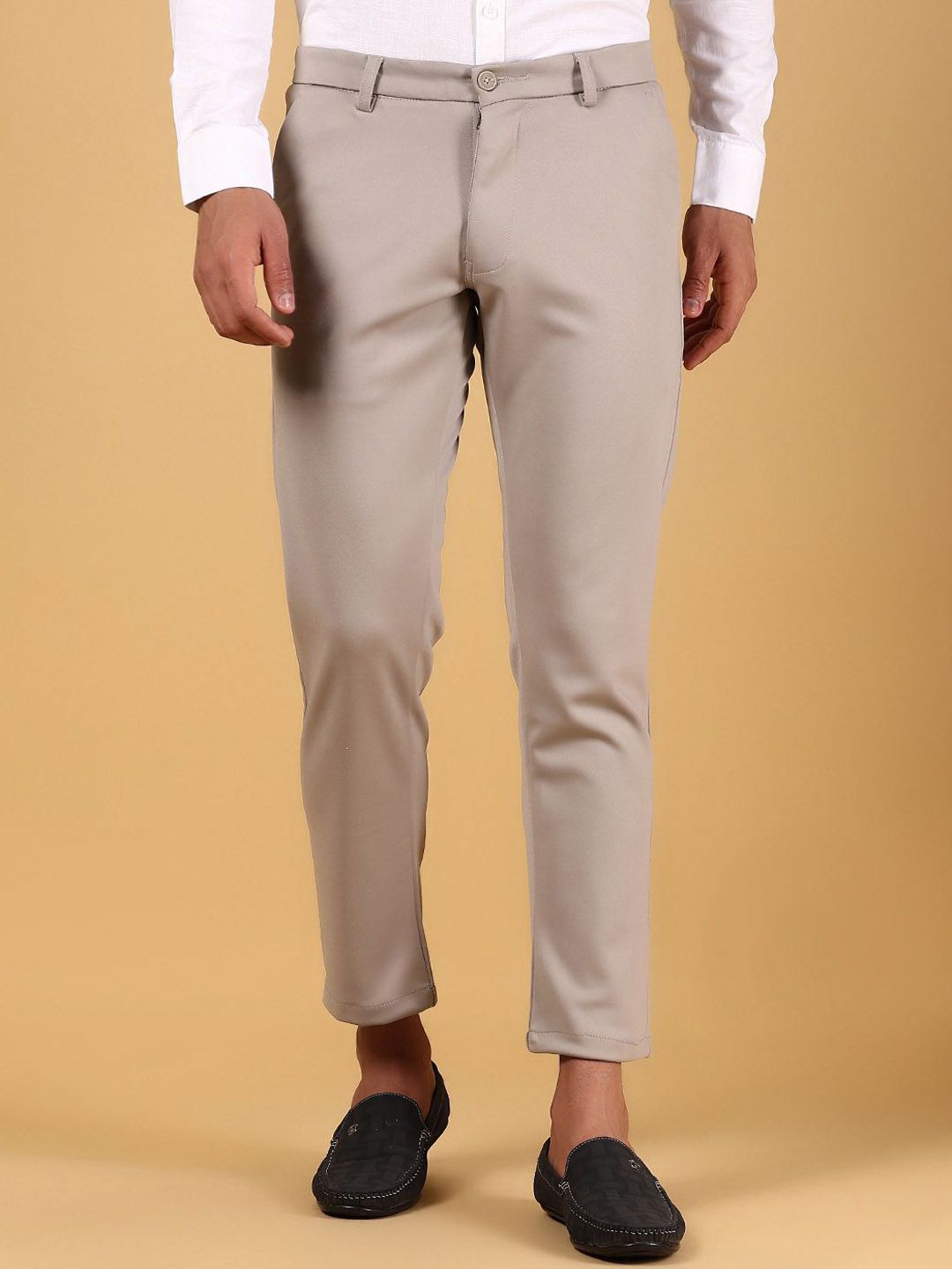 V-Mart Men Regular Fit Mid Rise Flat-Front Chinos Trousers