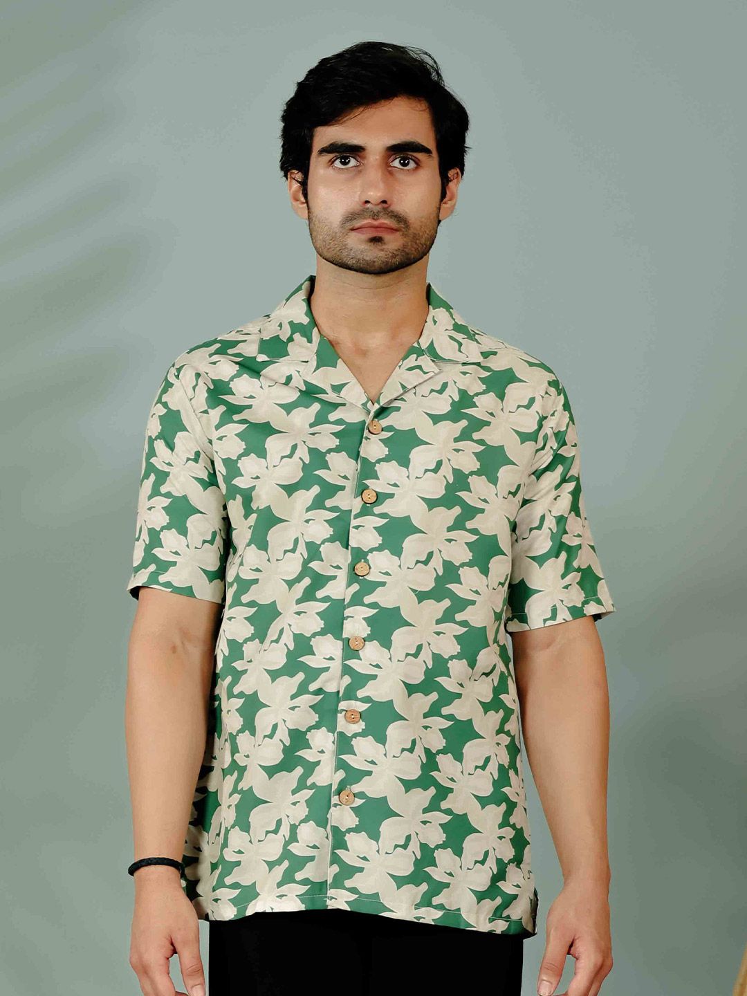 Shortscape Men Standard Fit Cuban Collar Floral Printed Casual Shirt