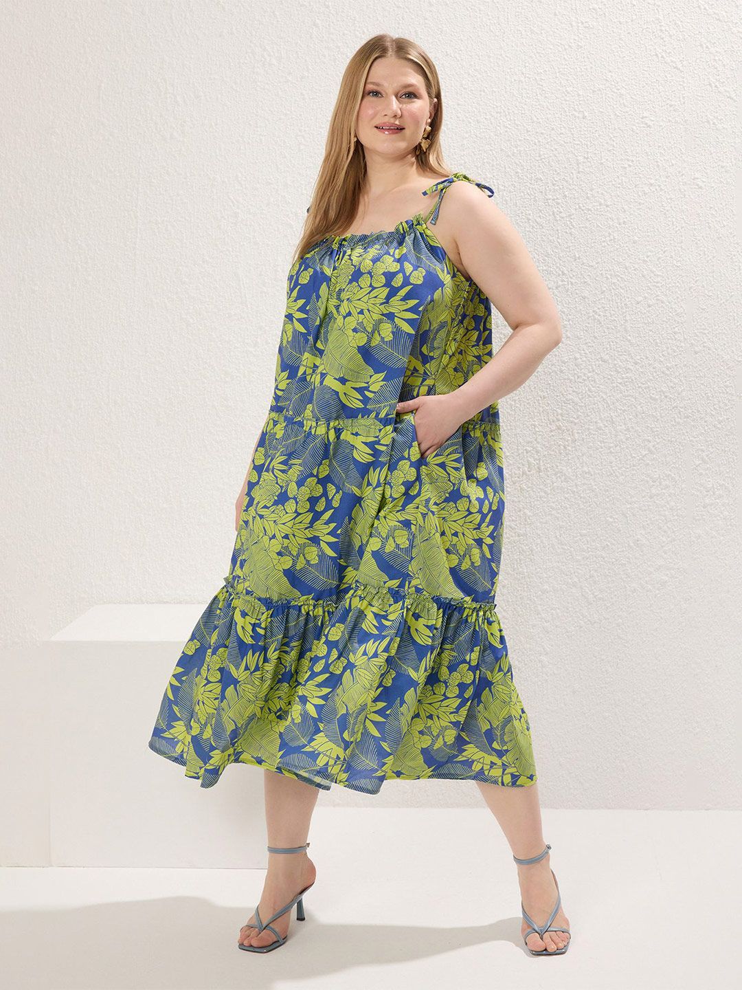 Trendyol Women Floral Printed A-Line Midi Cotton Dress
