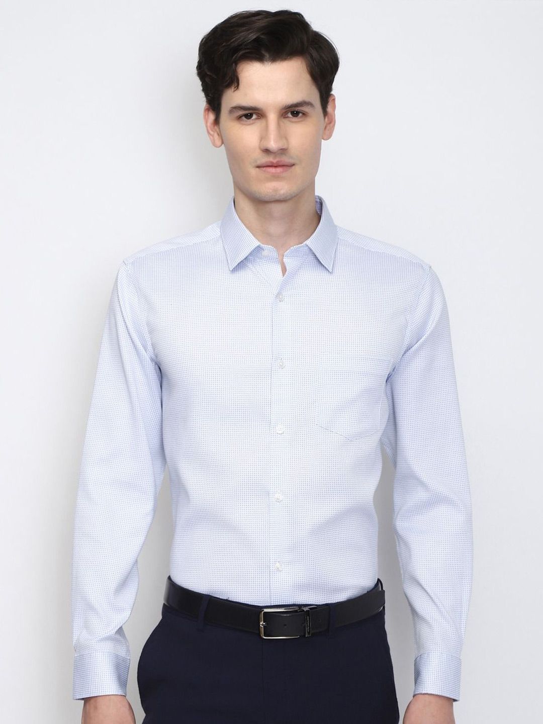 Peter England Elite Men Spread Collar Textured Cotton Formal Shirt