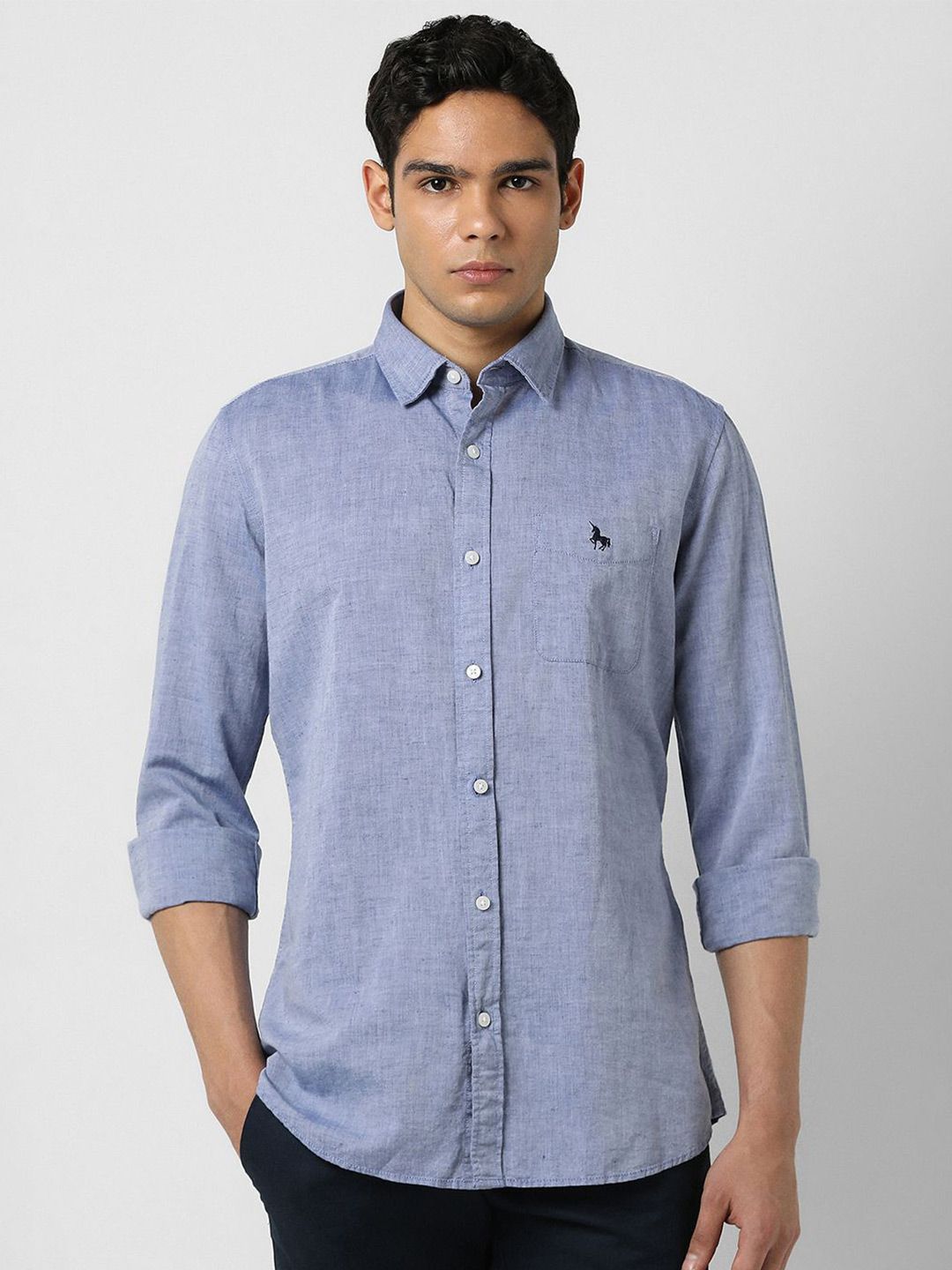 Van Heusen Sport Men Spread Collar Solid Cotton Casual Shirt