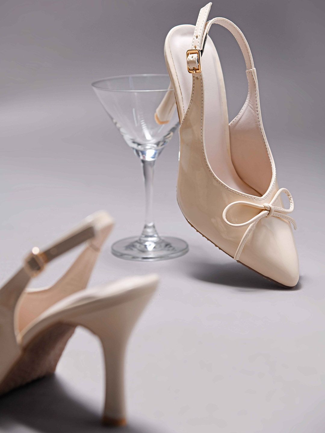 Froh Feet Froh Feet Women Pointed Toe Heels with Buckles
