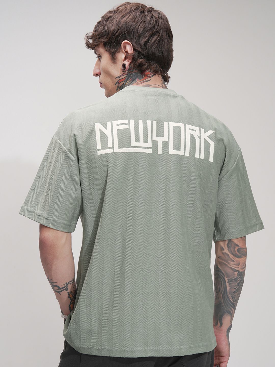 HIGHLANDER Men Typography Printed Round Neck Oversized T-shirt
