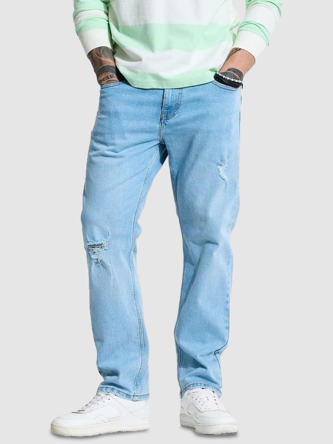 Snitch Men Light Blue Distressed Regular Fit Jeans Offers & Cashback