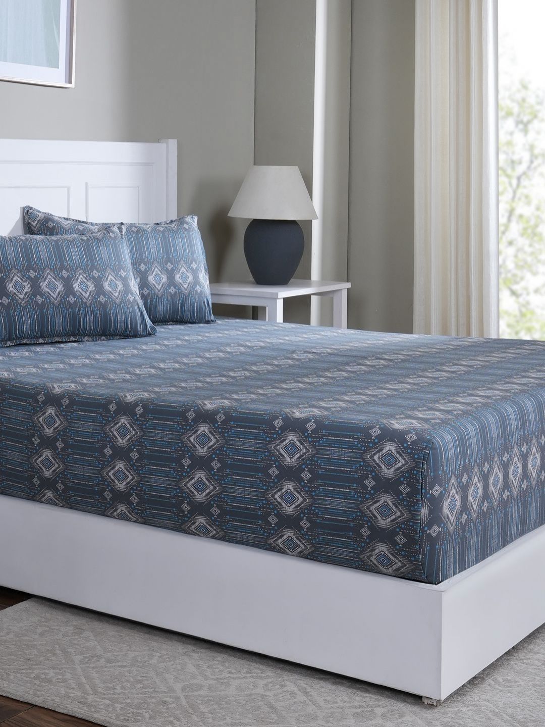 MASPAR MASPAR Blue Geometric Pure Cotton 144 TC King Bedsheet with 2 Pillow Covers-108 x 108 inches