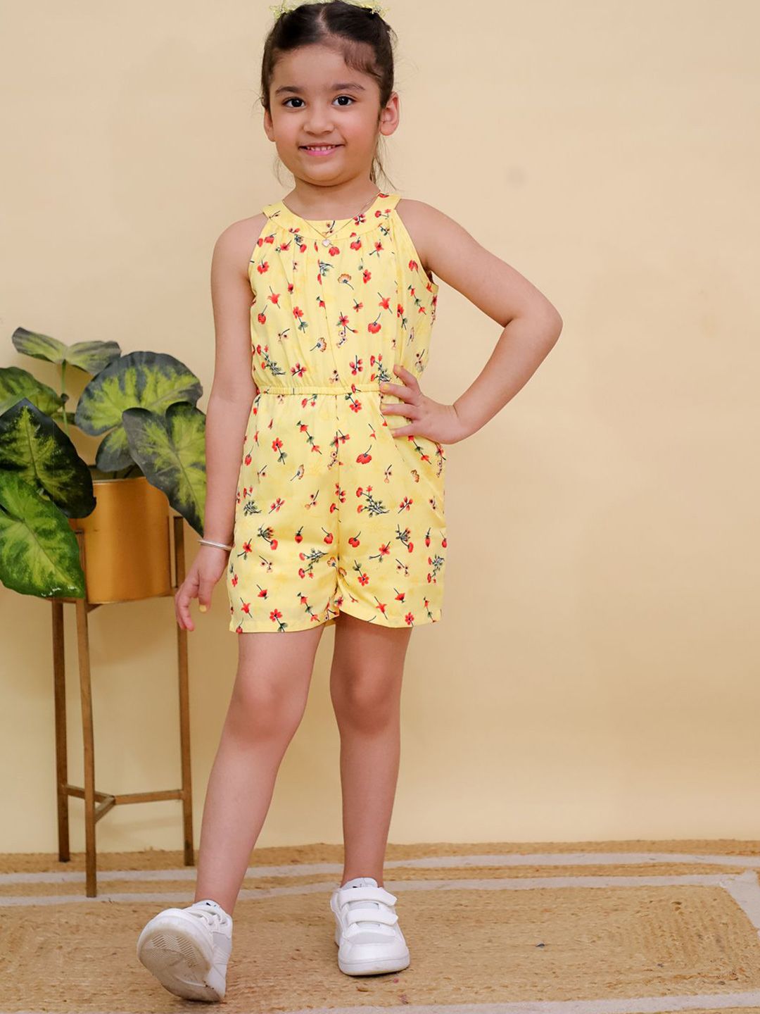 JUNITOS Girls Printed Capri Jumpsuit