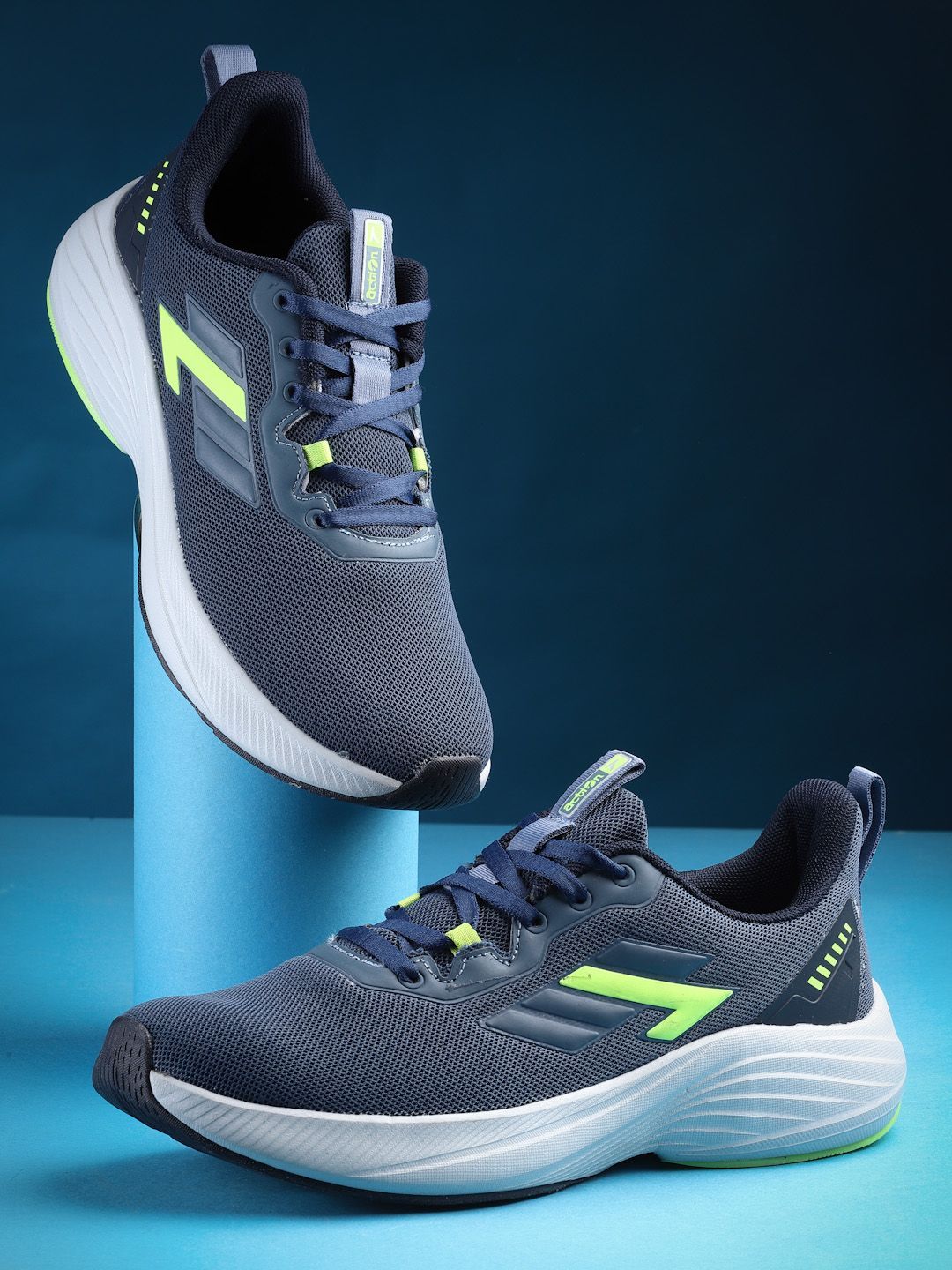 Action Men Mesh Running Lace-Ups Non-Marking Shoes