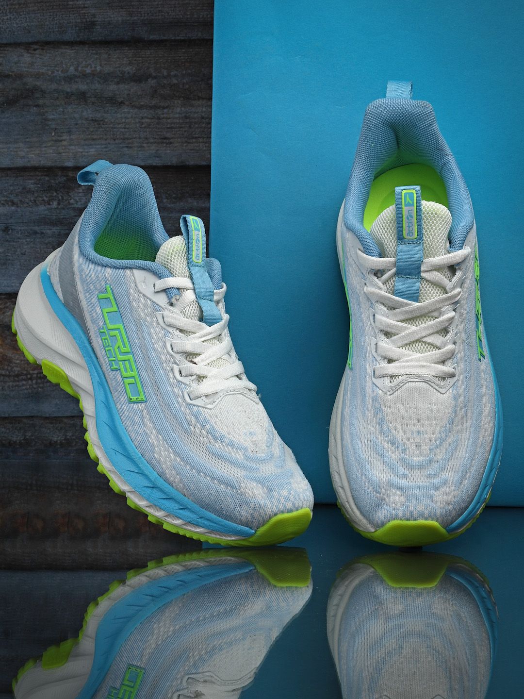 Action Men Mesh Running Non-Marking Shoes