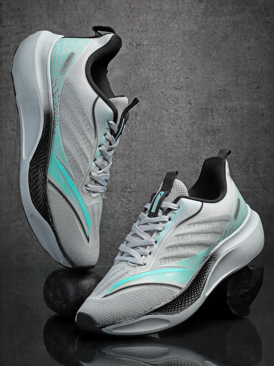 Action Men Nitro Mesh Running Non-Marking Shoes