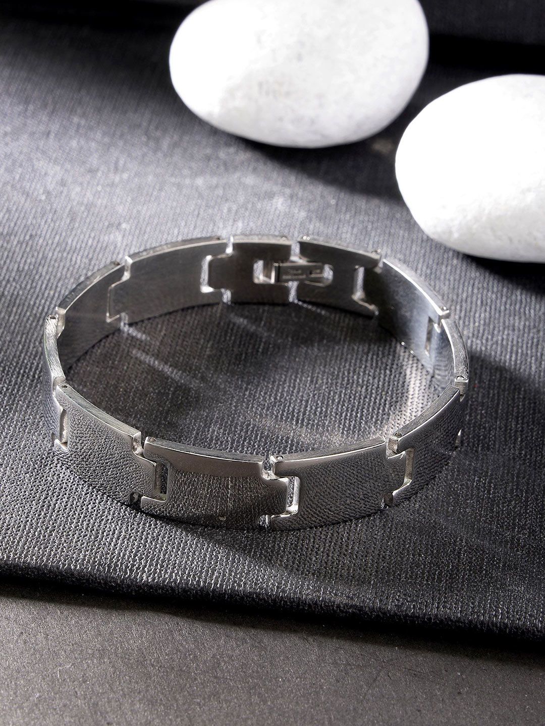 Buy The Roadster Lifestyle Co Men Silver-Plated Link Bracelet