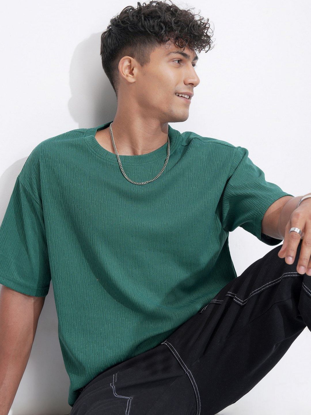 HIGHLANDER Men Self Design Round Neck Relaxed Fit T-shirt