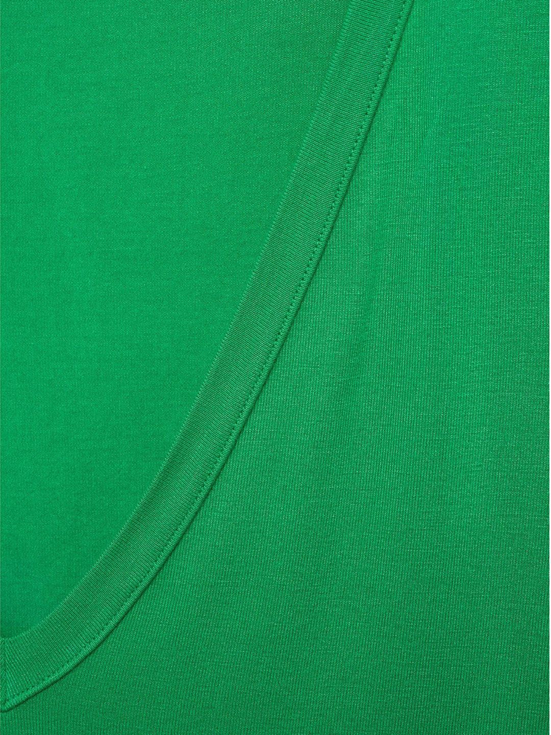 V-Neck T-shirt