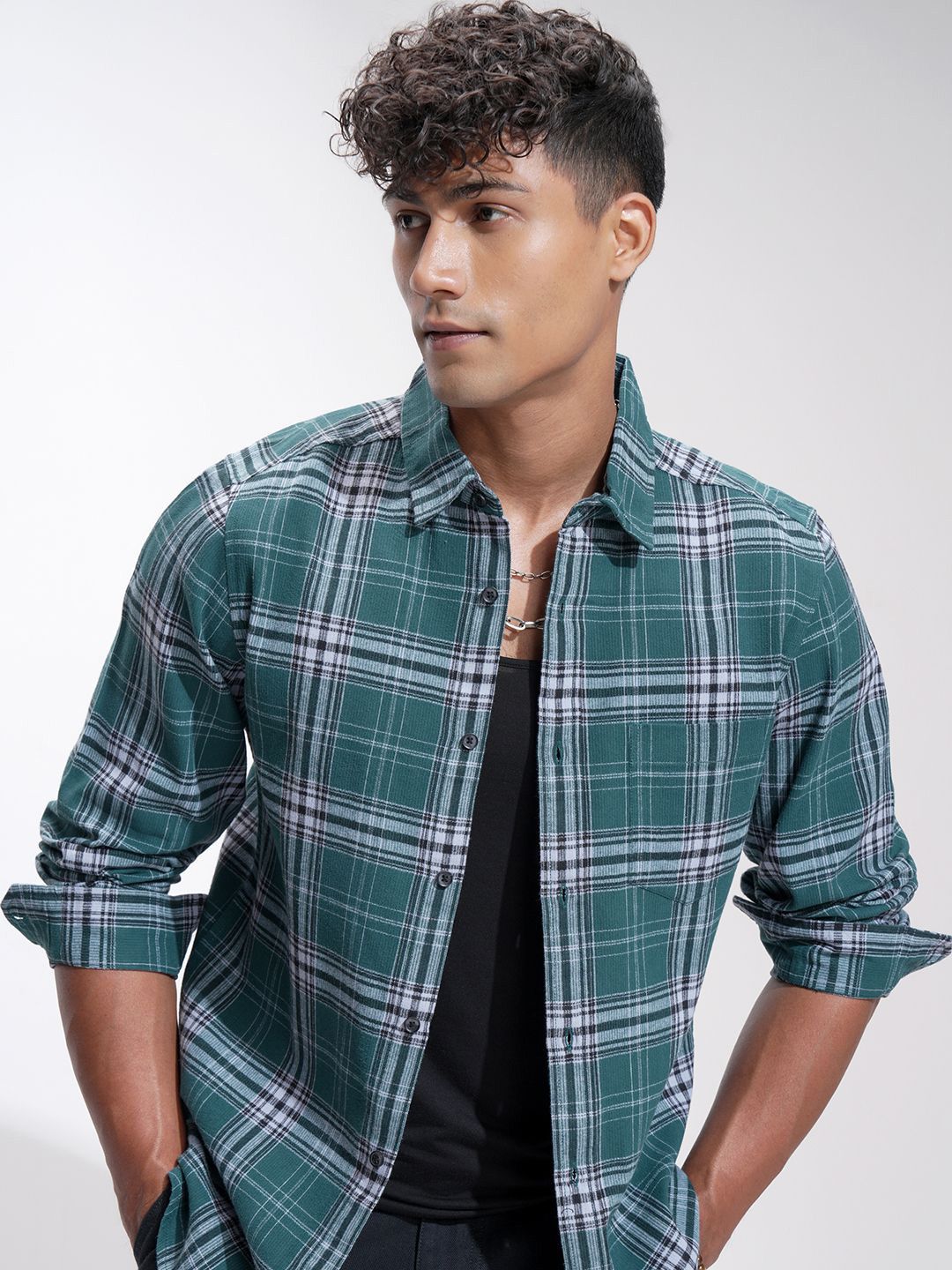 HIGHLANDER HIGHLANDER Men Comfort Checked Spread Collar Casual Regular Fit Shirt