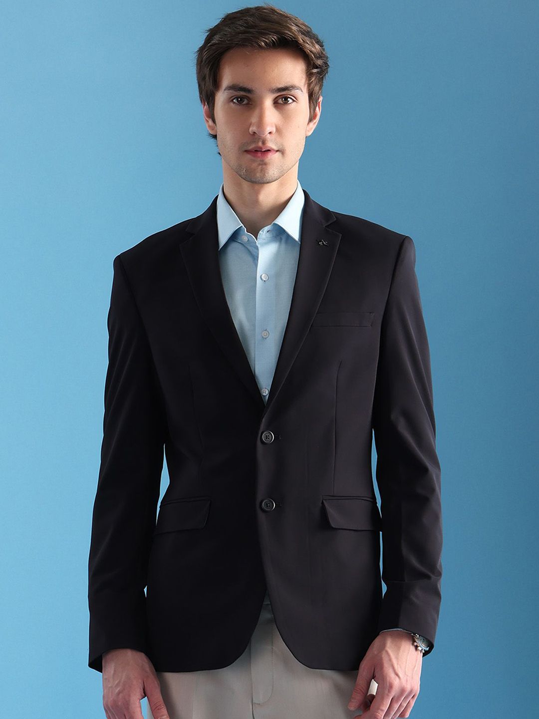 Arrow Slim-Fit Single Breasted Notched Lapel Formal Blazer