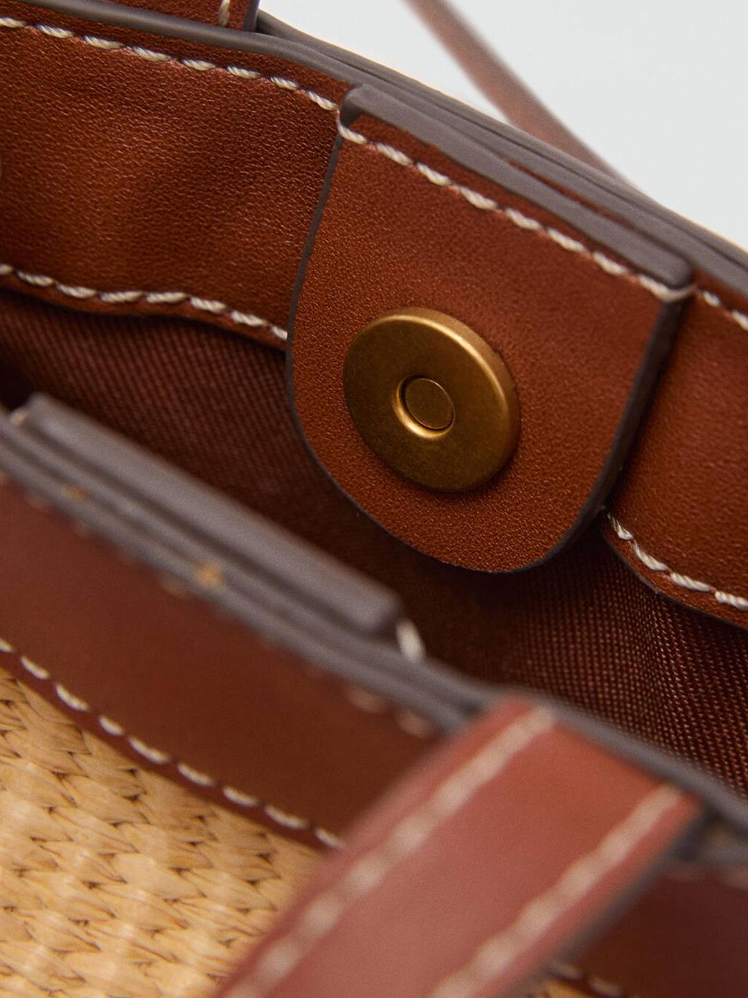 Basket Weave Mobile Pouch
