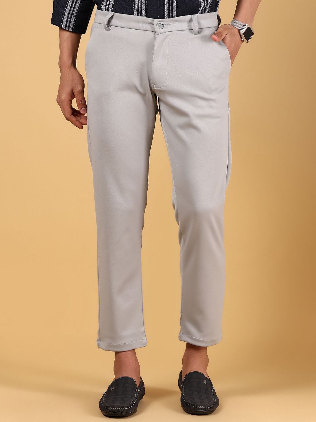 V-Mart Men Regular Fit Mid-Rise Chinos Trouser