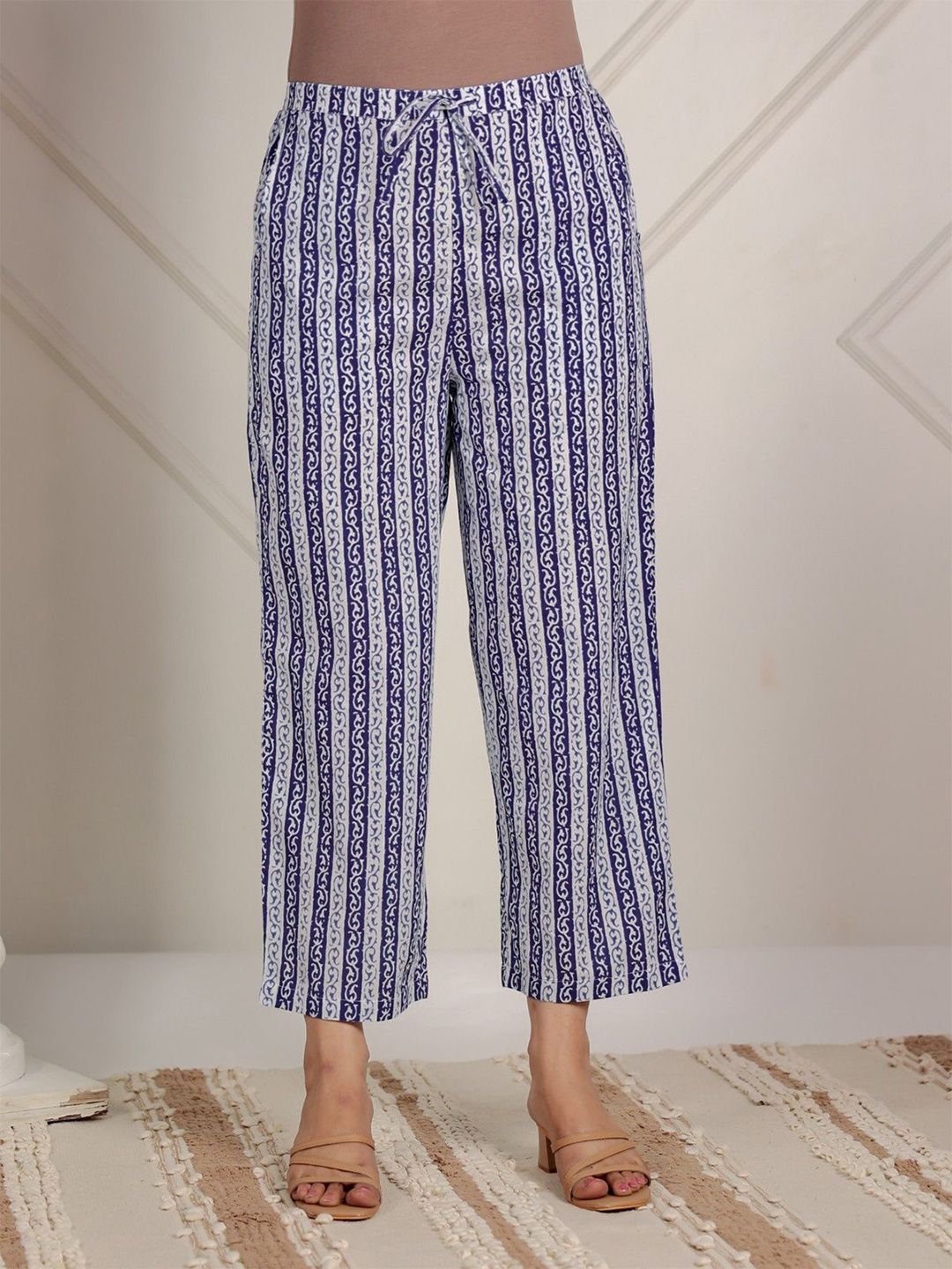 Aramya Women Striped Ethnic Palazzos