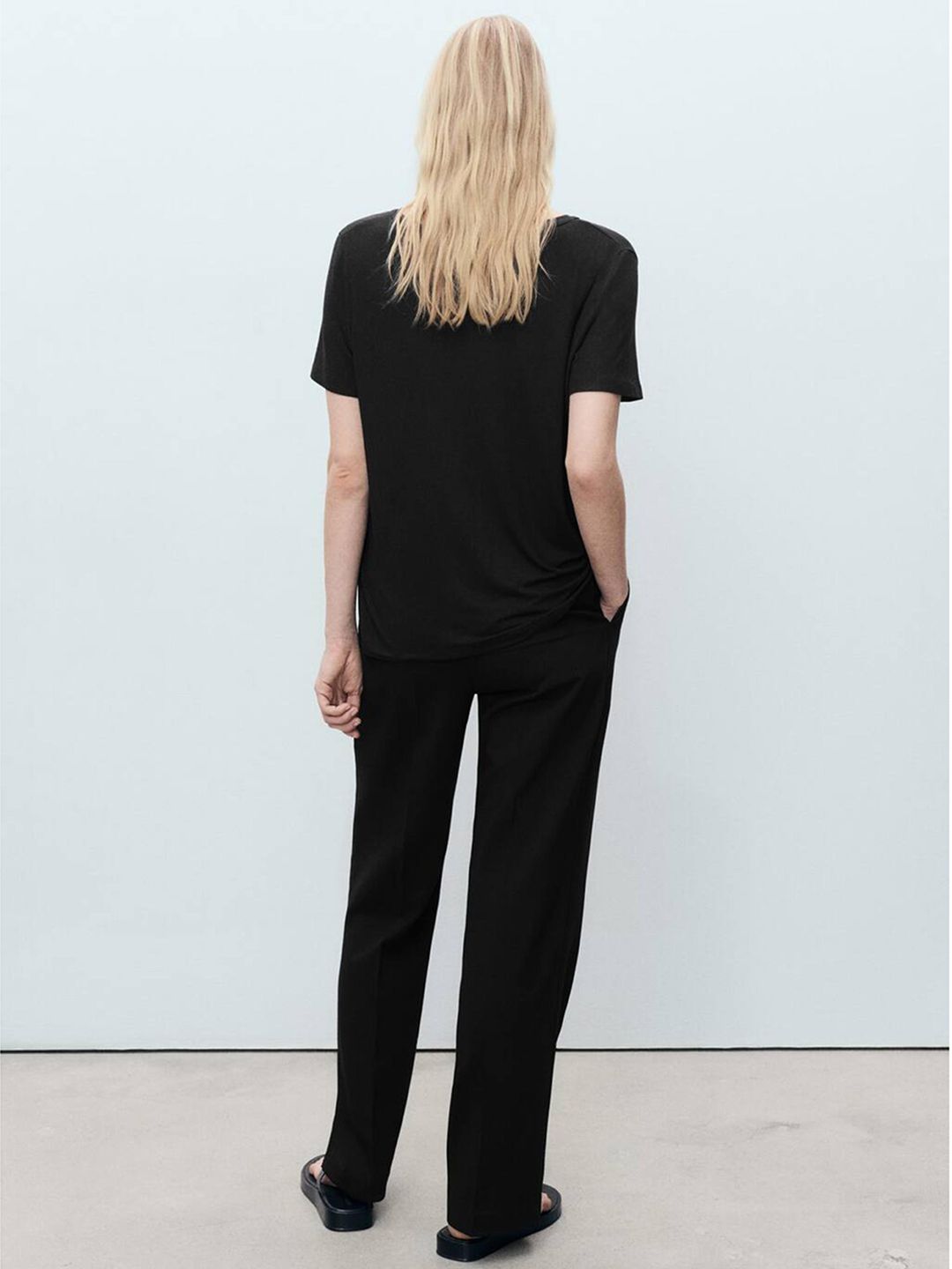 V-Neck Drop-Shoulder Sleeves Relaxed Fit T-shirt