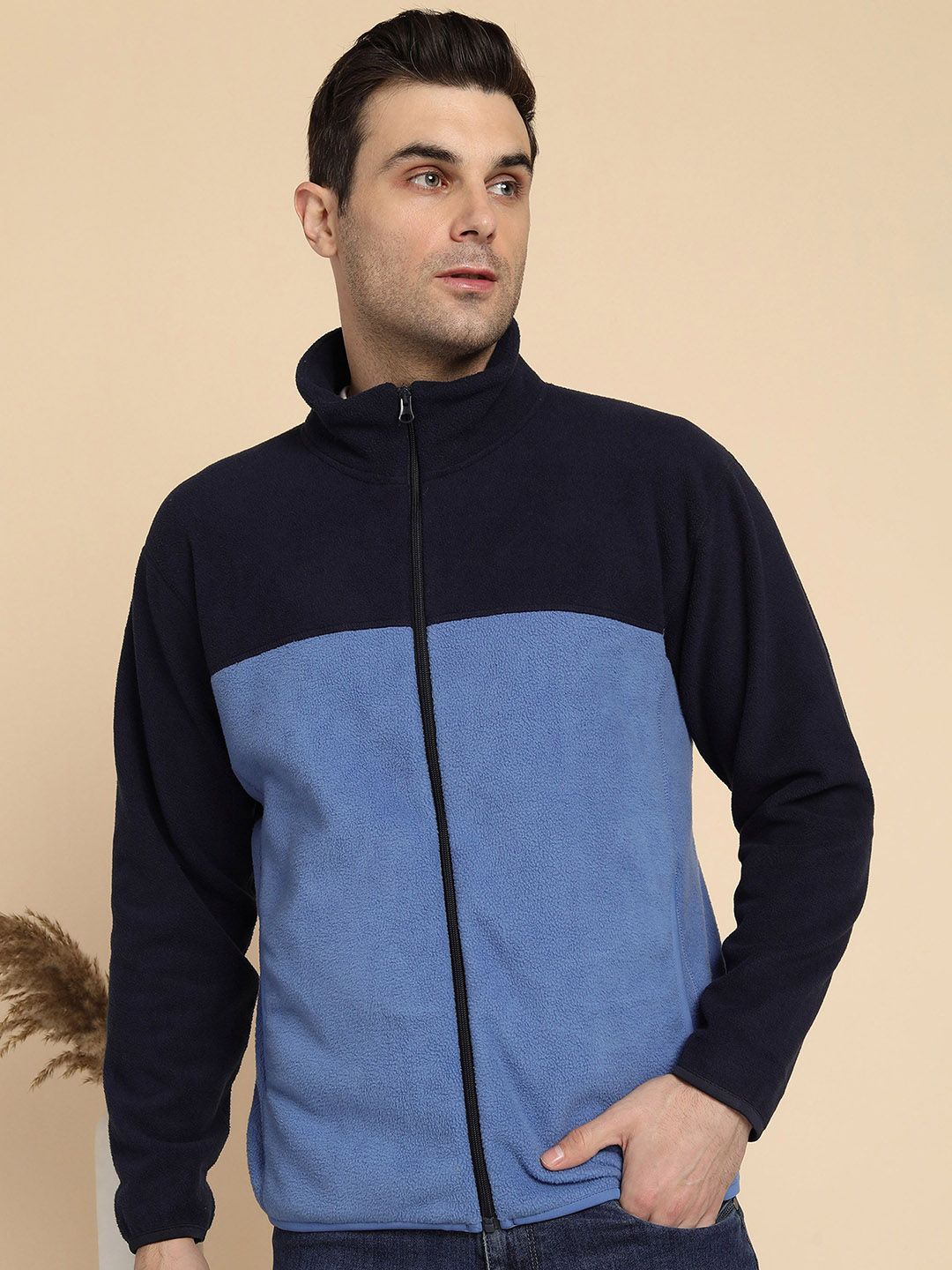 Alan Jones Men Open Front Jacket